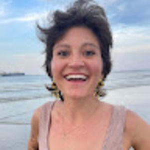 Meet your Posher, Halli